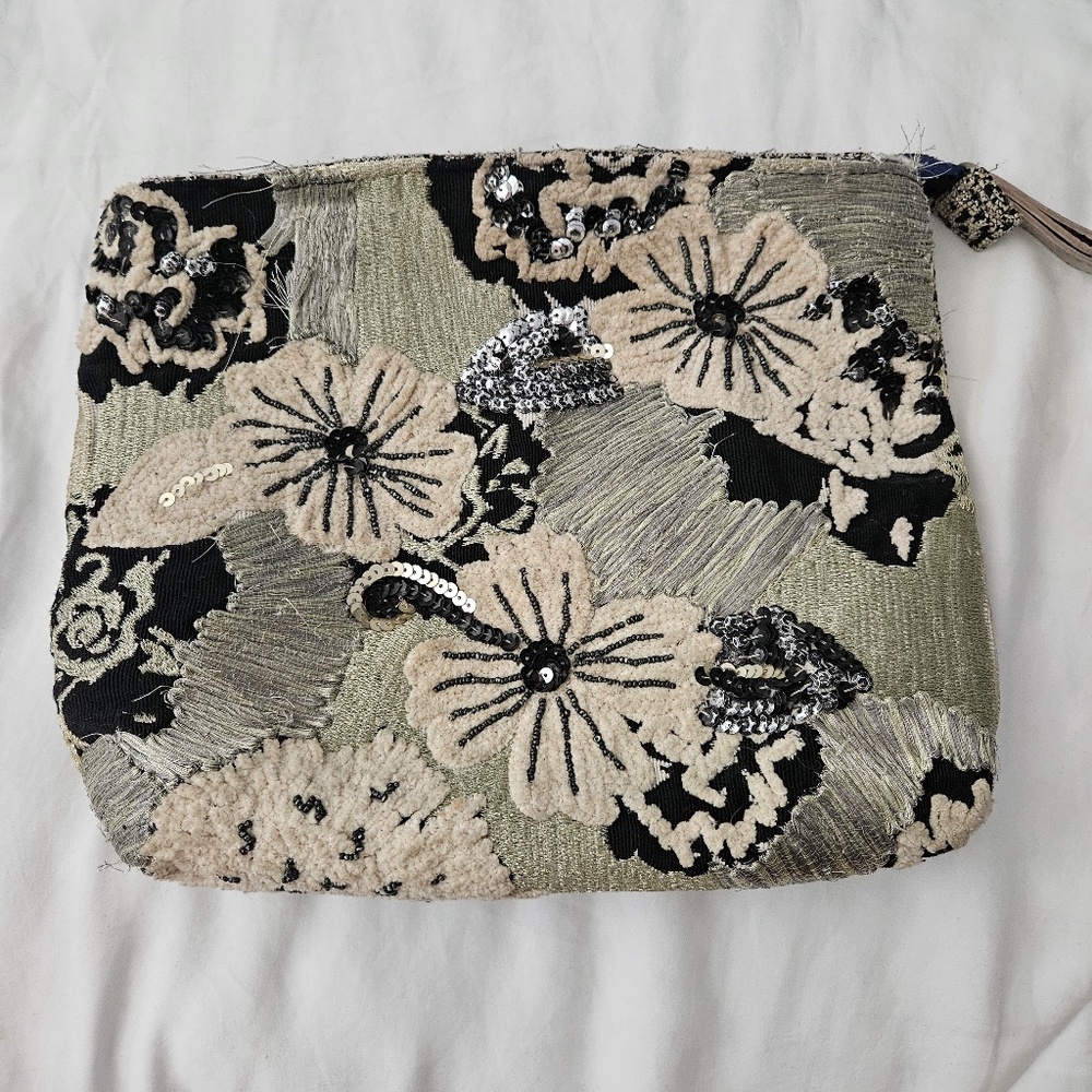Miss Albright Specialty Anthropologie Medium Size Clutch